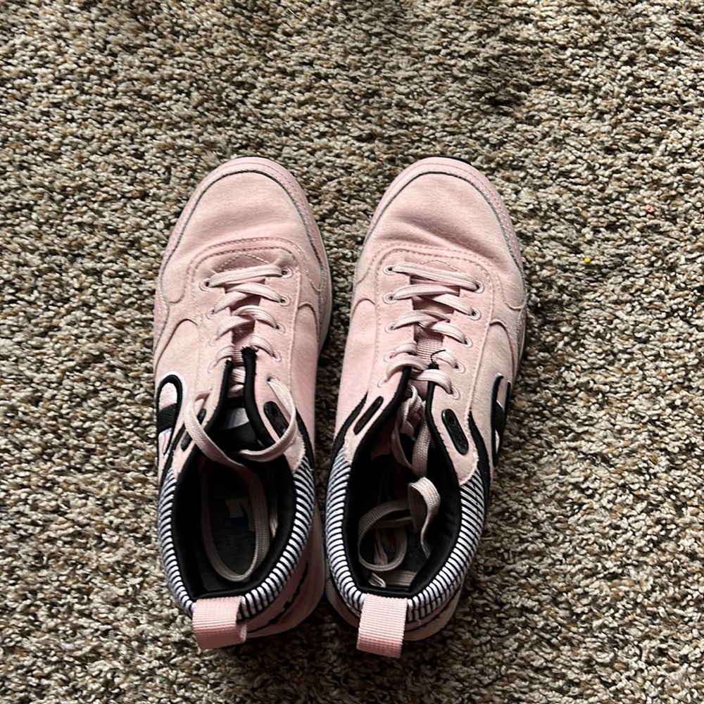 Champion shoes